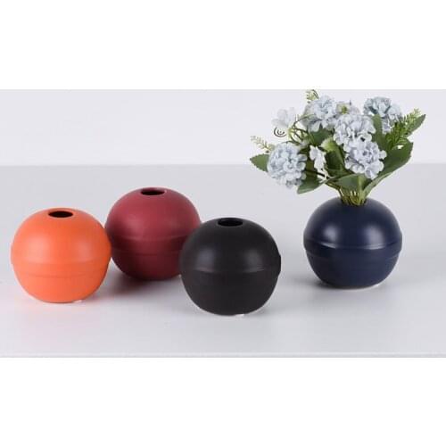 Nordic ins ceramic vase creative living room dining room desktop flower arrangement dried flower decoration hydroponic container