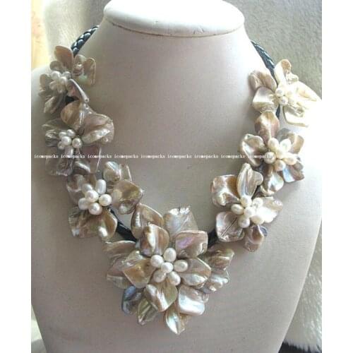 Wholesale freshwater pearl sea shell flower 18.5" necklace