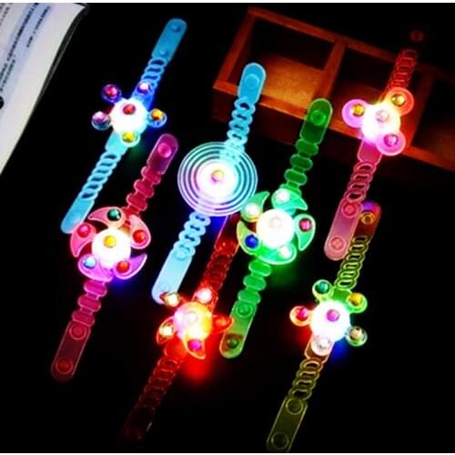 1PCs Childrens Luminous Wrist Band Manual Rotating Soft Flash Gyro Bracelet for Kids LED Cartoon Lights Glow In The Dark Toys