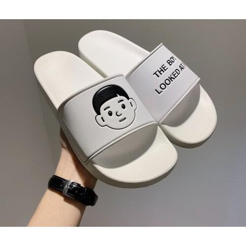 Slippers female summer 2021 wear non-slip Hong Kong style net red couple beach shoes trend flat sandals