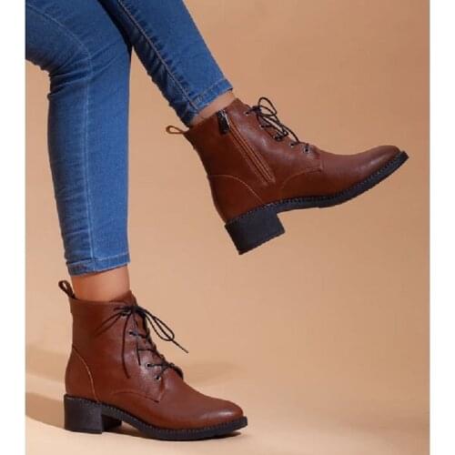 Womens Winter Autumn Fashion Boots new season Skin Materıal Brown Layd Shoes Raund toe Heels laced Shoe