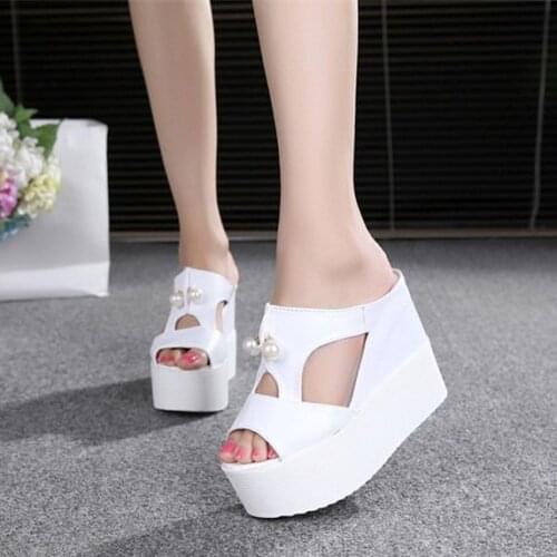 Dropshipping 2021 Slippers Gothic Sandals Platform Wedges High Heels Creepers Women Slides Flip Flops Beach Peep Toe