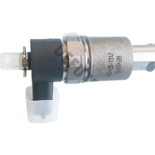 Common Rail Injector Fuel diesel engine 0445110817