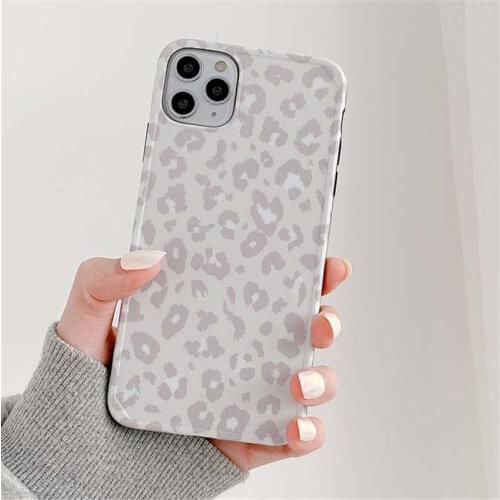 Cute Cartoon Leopard Print Cases For iPhone 12 11 Pro X XR XS Max 7 8 Plus 12 Pro SE 2020 Phone Case Retro Beige Soft Back Cover