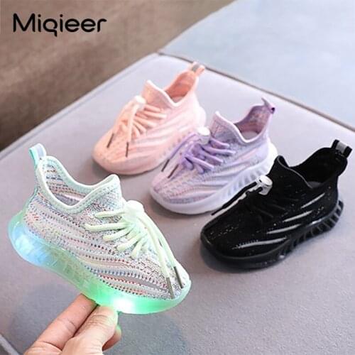 Fashion Children LED Shoes Breathable Mesh Knitted Sports Shoes For Kids Boys Girls Soft Jelly Bottom Non-slip Casual Sneakers