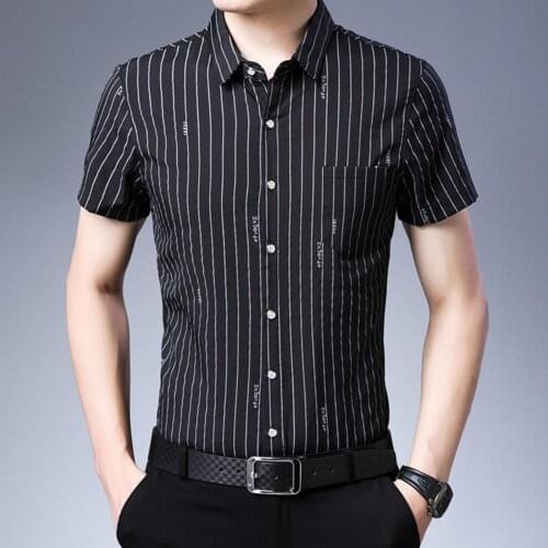 2021 Summer Men Shirt Single Breatsed Striped Pattern Short Sleeve Blouse Collar Cardigan Shirt Summer Casual Men Clothes