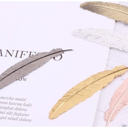 Creative Retro Feather Shaped Metal Bookmark Page Marker For Books Office School