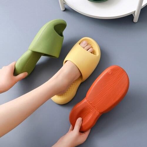 Thick Platform Soft Bottom EVA Slippers Women For Summer Indoor Home Anti-Odor Bathroom Sandals Mens And Womens Non-Slip Shoes