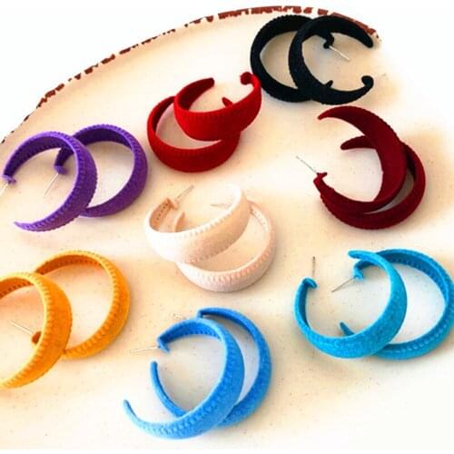 Big C Shape Winter Stud Earrings for Women Hyperbole 2020 New Fashion Velvet Ear Stud Female Jewelry Statement Earrings Beauty