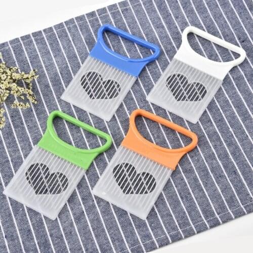 Kitchen Utensils Good Helper Onion Fork Tomato Onion Vegetables Slicer Cutting Aid Holder Guide Slicing Cutter and easy to use