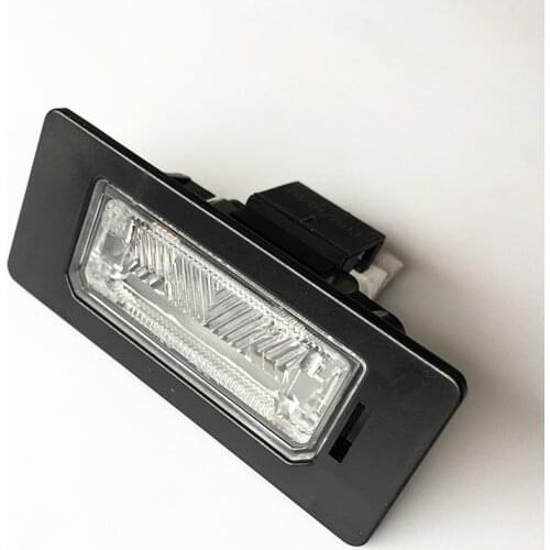 OEM Rear License Plate Light Lamp Halogen 12V For A1 A4 A4 Allroad A5 A6 A7 Q5 TT RS5 Passat Superb Yeti 8T0 943 021 8T0943021