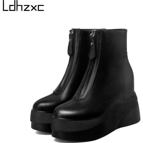 LDHZXC Fashion New Arrive Cow Leather Women Boots Comfortable Platform High Heel Black with Fur Winter Ankle Boots Black White