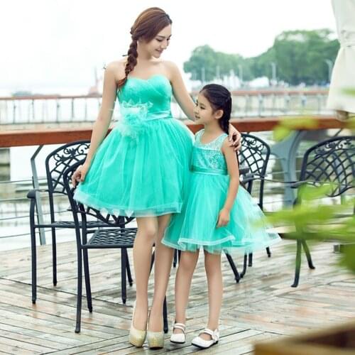 Mom and Daughter Wedding Dress Mum and Daughter Clothes Vestidos Bridesmaids Dress Children Clothing Photography Birthday Dress