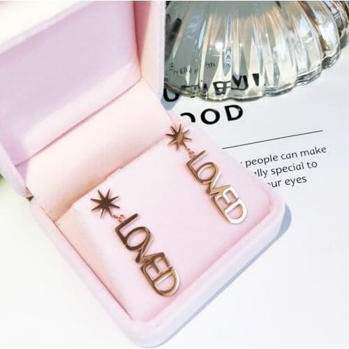 YUN RUO 2018 New Arrival Fashion Letter LOVED Stud Earring Rose Gold Color Woman Gift Titanium Steel Jewelry No Fade Top Quality