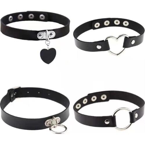 PU Leather Round Ring Necklace Collar Peach Heart Love Clavicle Chain Collar Neckband Punk European And American Necklaces Women