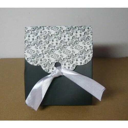 100 Pieces/lot) Wedding and Party gift box of Damask deisgn Paper box for Candy favors and Guest gifts favor boxes