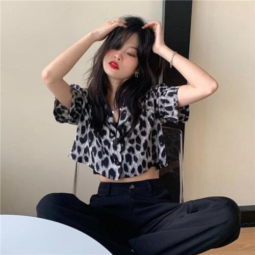 2021summer New Vintage Suit Collar Loose Short Leopard-Print Shirt Womens Temperament Midriff-Baring Short Sleeve Top Fashion