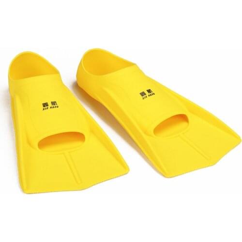Pair Swimming fins silicone Snorkeling Diving Fins Submersible Foot Men Women Kids Training Flippers flexible Submersible shoe