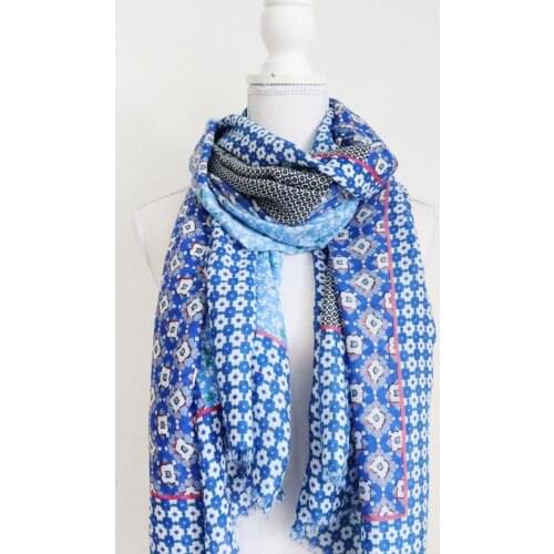 2020 New Cotton Small Flower Print Fringe Scarves Shawls Long Floral Print Beach Scarf Hijab Wrap10pcs/LOT Wholesale