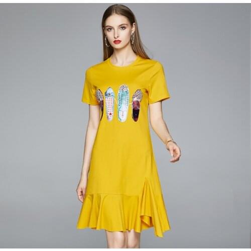 New 2020 Summer European Style Runway Dresses Casual Women Short Sleeve Beading Shoes Pattern Dress