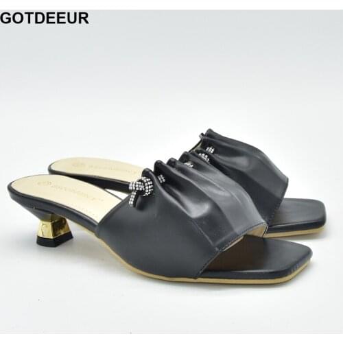 New Fashion Luxery Shoes Women Plus Size Women Shoes 43 Shoes for Wedding Women Nigerian Women Party Pumps with Rhinestone