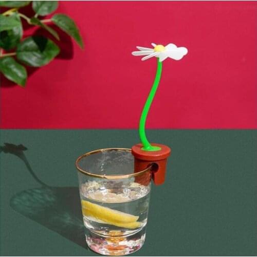 Wonderlife Daisy anti overflow device lovely little flower net red silica gel pot cover raise heat dissipation kitchen soup