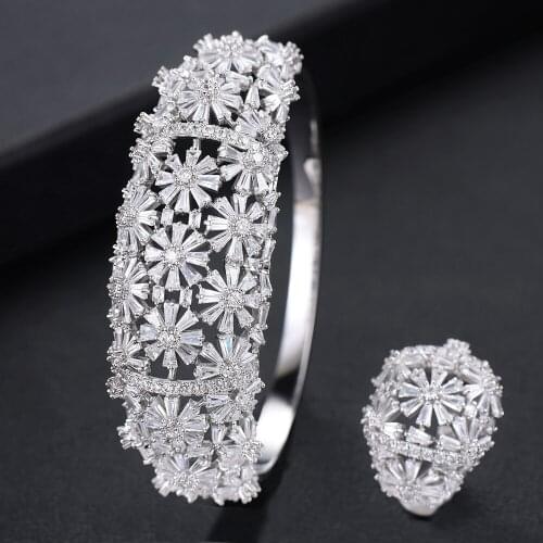 LARRAURI 2PCS Romantic Full Micro Cubic Zircon Pave Bangle Ring Set For Women Elegant Bridal Wedding Party Jewelry Sets 2019