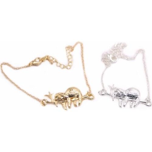 Fashion Koala Bracelets Exquisite and realistic style Sloth Hugging Tree Design Hand catenaryEnvironmental Protection Material