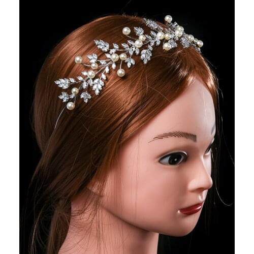 Ins Style Designer Elegant Women Crystal Headbands Imitation Pearls Intersperse Wedding Tiaras Fairy Headwear