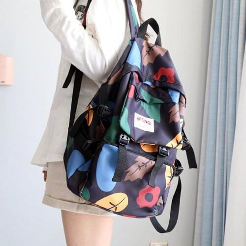 Women Graffiti Style Backpack Large Capacity School Backpack for Girls Knapsack Bookbag Traveling Backpack 2020 Drop Shipping