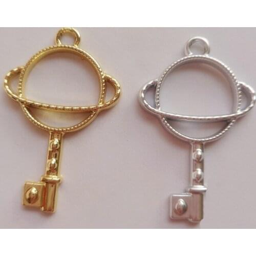 GLADZGT 10 pcs/lot Planet key shape Metal Frame Pendant Gold Charm Bezel Setting Cabochon Setting UV Resin Charms