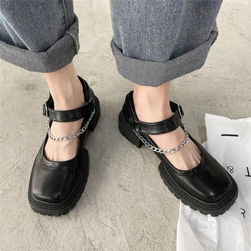 Womens Gothic Punk Chain Shoes Chunky Platform Wedges Square Toe Motorcycle Shoes Fashion Designer Black Leather Flats 2021 New