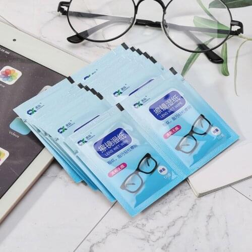 1 Box Glasses Cleaner Wet Wipes Cleaning Lens Disposable Anti Fog Misting Dust Remover Sunglasses Phone Screen Computer Portable