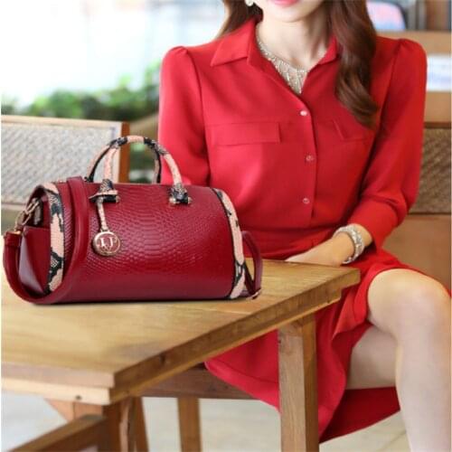 Luxury Handbag Designer Bags For Women 2021 Leather Flap Clutch Purse Chain E Ladies Shoulder Messenger Leather Pillow Bag