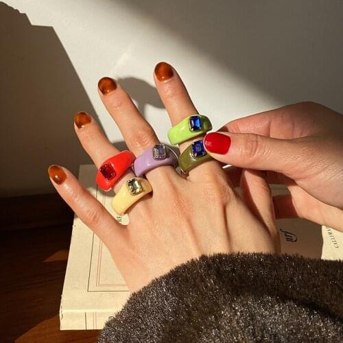 2021Fashion Jewelry Colorful Acrylic Resin Rings Hot Selling Vintage Rhinestone Geometry Simple Rings Elegant Women Finger Gift