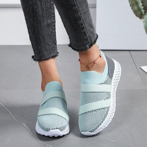 Women Shoes 2021 Summer Casual Shallow Loafers Women Fly Weave Breathable Flats Shoes Women Fashion Platform Plus Size Sneakers