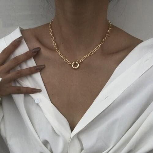 Vintage Gold Irregular Circle Chain Pendant Necklaces For Women Fashion Lock Coin Pendant Necklace Party Jewelry Gifts