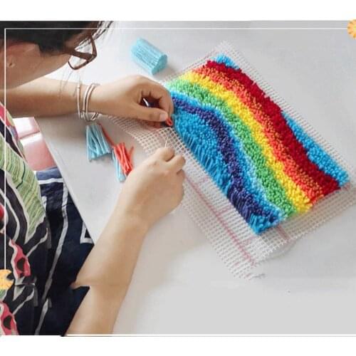 Crafts Durable Grid Empty Bar Hook Carpet Canvas Carpet Hook Fabric DIY Crafts 38x38cm Plastic Mesh Cloth Bag Rug Hook Accessory