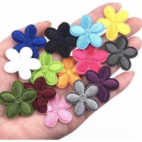 1PCS Embroidered Sew Iron On Patches Colorful Flowers Badges For Bag Jeans Hat T Shirt DIY Appliques Craft Decoration