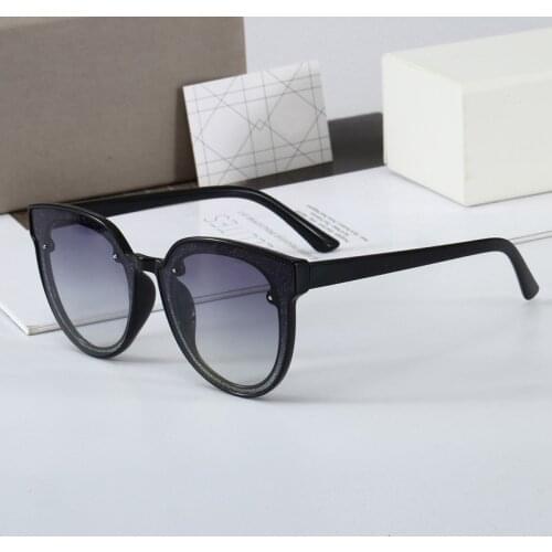 Gradient Color Cat Eye Sunglasses Women Fashion Designer Round Glasses Ladies Driving Polarized Eyewear UV400 Anti-UV