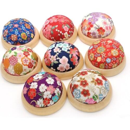 Cute Sewing Kit Ball Shaped DIY 1Pc Craft Needle Pin Cushion Holder Pincushions Diy Sewing Household Sewing Supplie Accessories