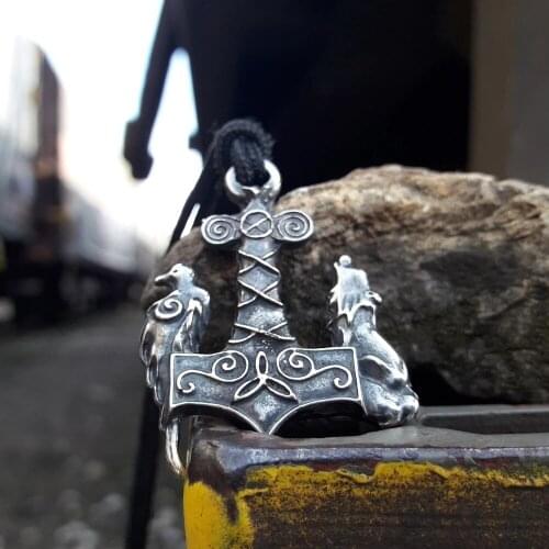 Mens Stainless Steel Necklace Nordic Viking Mythology Retro European And American Odin Animal Pendants Mens Amulet Jewelry