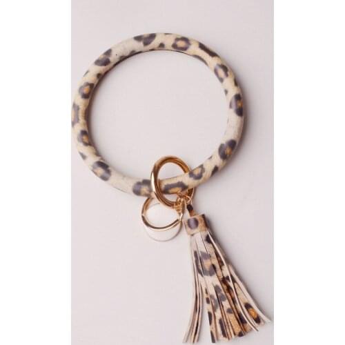 Rainbery New Fashion Leopard Tassel Keychain Enamel PU Leather O Key Chain Monogram Circle Wristlet Keychain For Women Girls