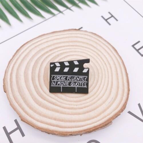 Creative Fun Black and White Movie Pause Enamel Brooch Letters Alloy Badge Denim Clothes Bags Pins Punk Jewelry Gifts For Friend