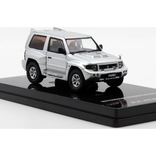 1:64 scale suit for EVO PAJERO EVOLUTION SUV truck simulation car model diecast alloy metal vehicle toy collection