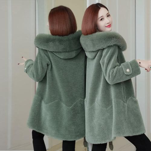 Drop Shoulders Particle Down Collar Hooded Sheep Shearing Coat Womens Composite Long Fur Coat 2021 Parkas for Women Winter 537