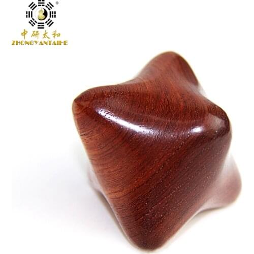 2 pieces Hand Massager Fragrant Wood Reflexology Massager Therapy Meridians Ball Active Scraping