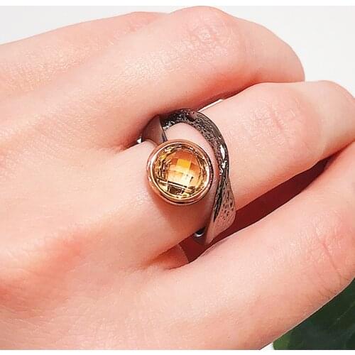 Streamline shape LT Champagne Zirconia Rings 2 Tone plating New Jewelry Stable Quality Factory Suppier Women Ring