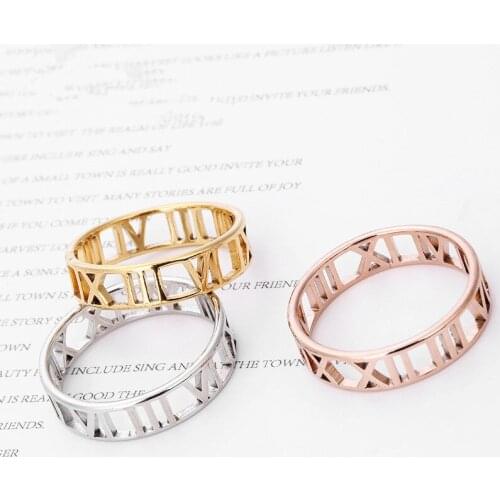 2021 New Classic Stainless Steel Jewelry Laser Cutting Roman Numeral Titanium Steel Ring Jewelry Gift