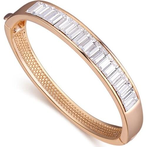 100% Crystals from SWAROVSKI Gold Color Bracelet Bangles Made With SWAROVSKI Elements Pulseras Women Best Christmas Gifts